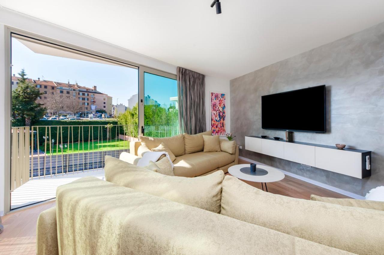 The Grand Apartment רוביני מראה חיצוני תמונה