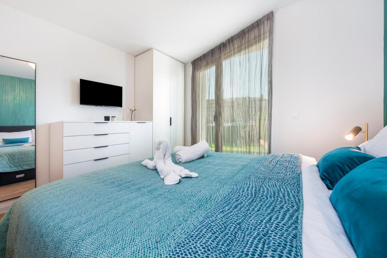 The Grand Apartment רוביני מראה חיצוני תמונה